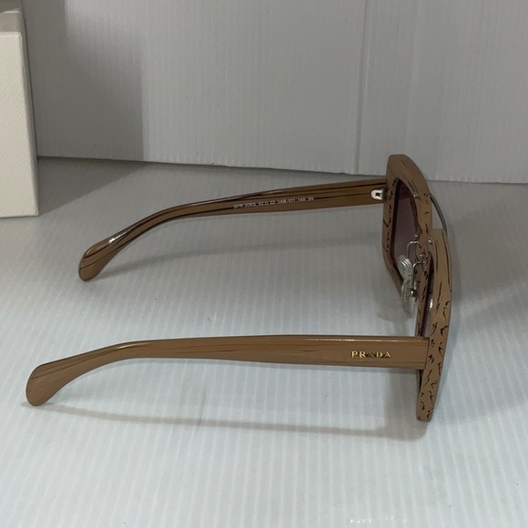 Prada woman’s sunglasses spr 30RS wood frame brown lenses - Picture 3 of 8